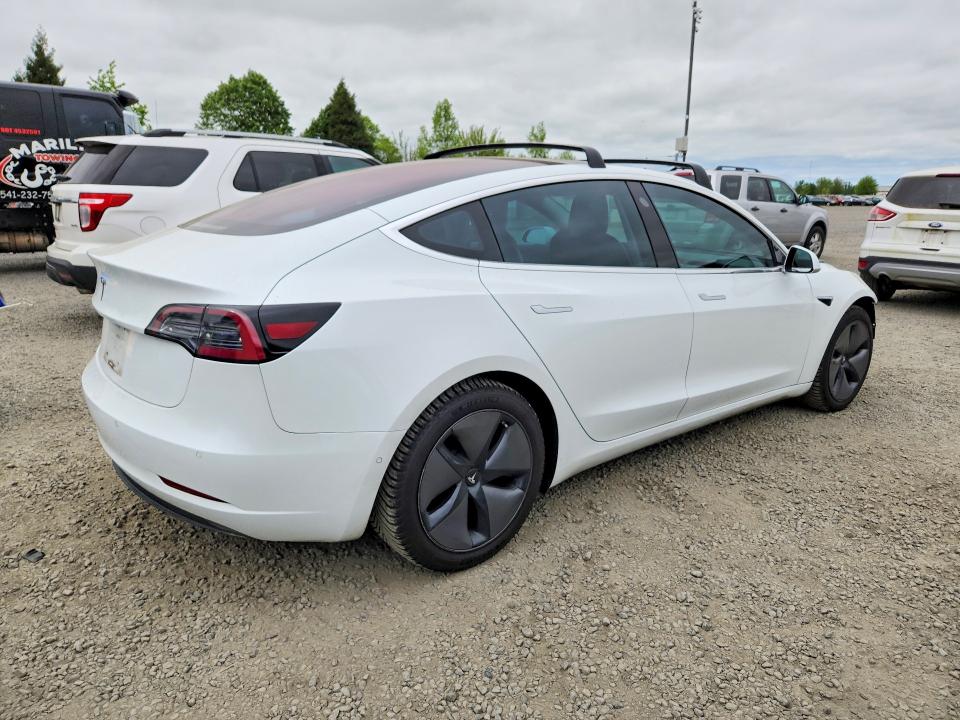 2018 Tesla Model 3 მანქანა იყიდება აუქციონზე, vin: 5YJ3E1EA6JF035196, აუქციონის ნომერი: 50780036