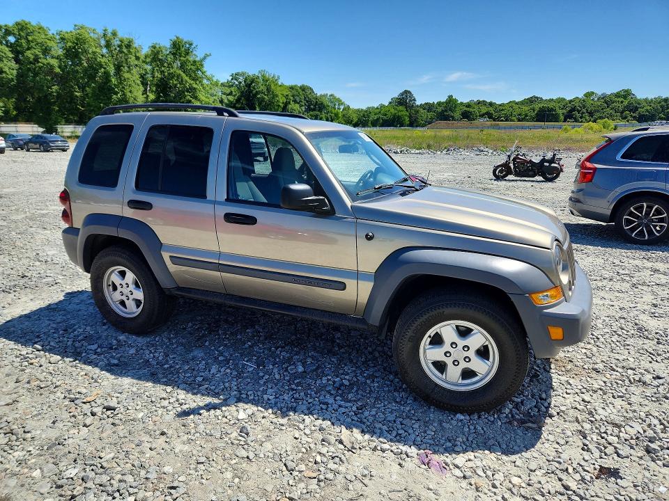 2005 Jeep Liberty მანქანა იყიდება აუქციონზე, vin: 1J4GK48K35W529561, აუქციონის ნომერი: 49882166