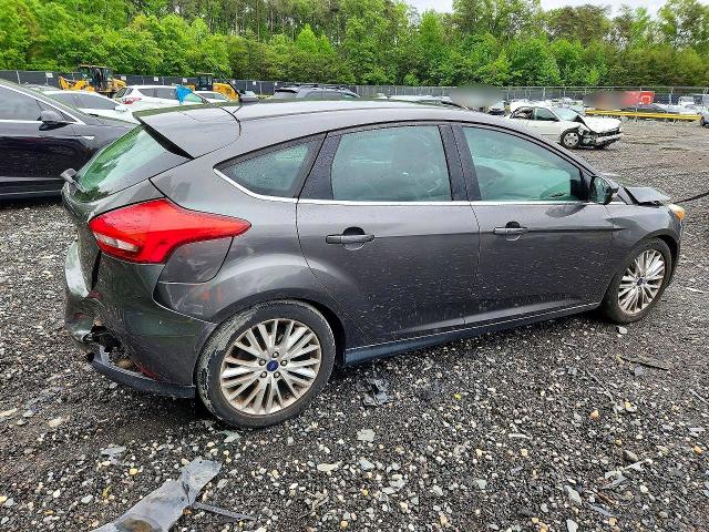 Продаж на аукціоні авто 2015 Ford Focus, vin: 1FADP3N21FL247274, номер лоту: 52591136
