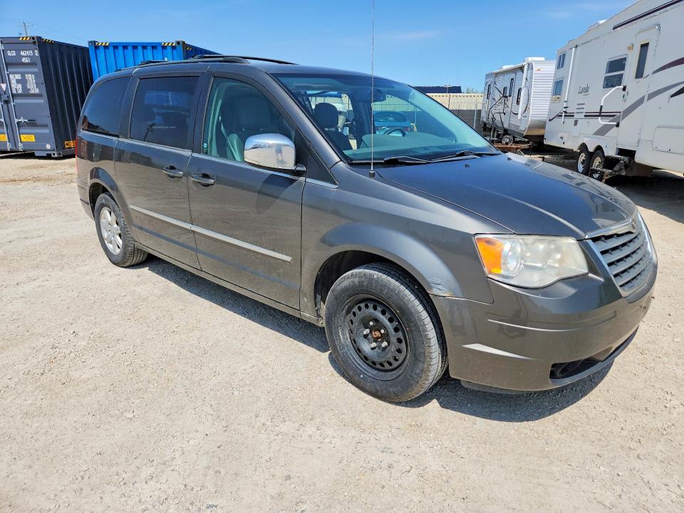 53736146 :رقم المزاد ، 2A4RR5DX0AR398975 vin ، 2010 Chrysler Town & Country مزاد بيع