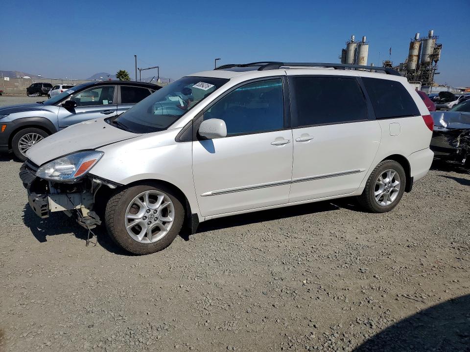 Продажа на аукционе авто 2004 Toyota Sienna, vin: 5TDBA22C34S009173, номер лота: 53854316