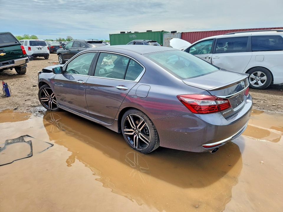 2017 Honda Accord მანქანა იყიდება აუქციონზე, vin: 1HGCR2F54HA054135, აუქციონის ნომერი: 54008916
