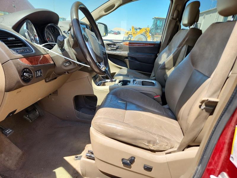 52401536 :رقم المزاد ، 2A4RR6DG1BR616610 vin ، 2011 Chrysler Town & Country مزاد بيع