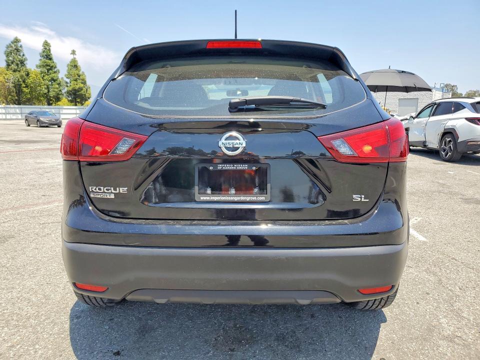 53207926 :رقم المزاد ، JN1BJ1CP7HW022223 vin ، 2017 Nissan Rogue Sport مزاد بيع