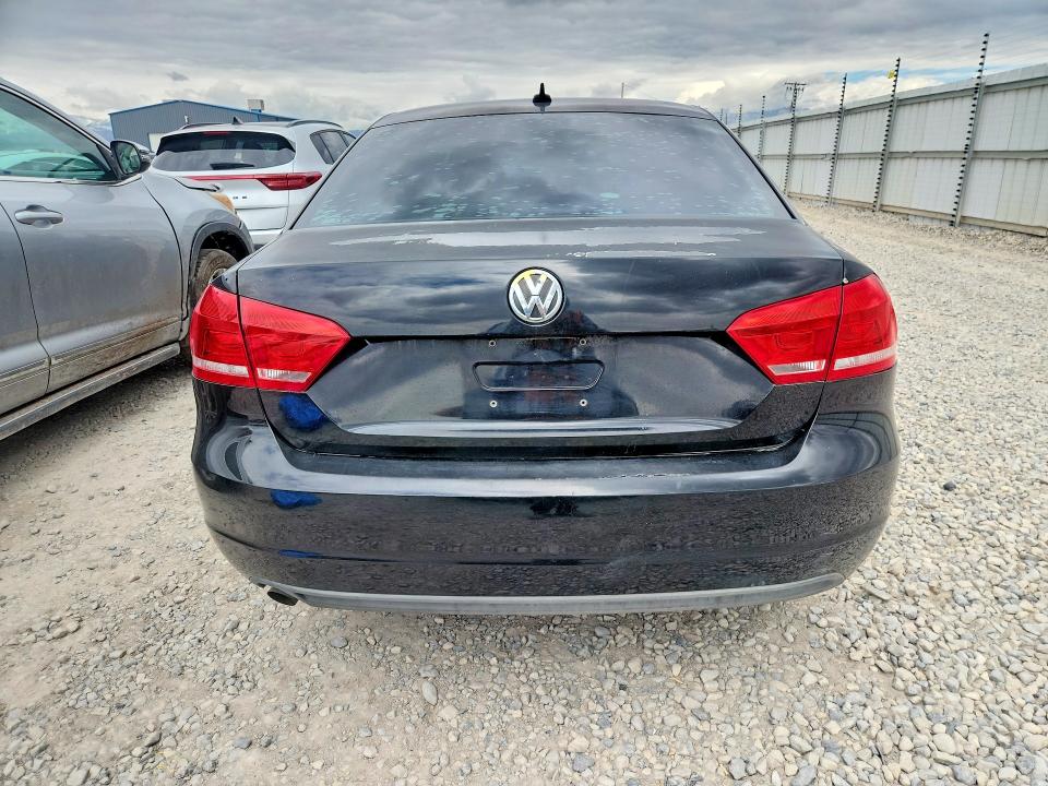 2014 Volkswagen Passat მანქანა იყიდება აუქციონზე, vin: 1VWAP7A30EC012668, აუქციონის ნომერი: 53932696