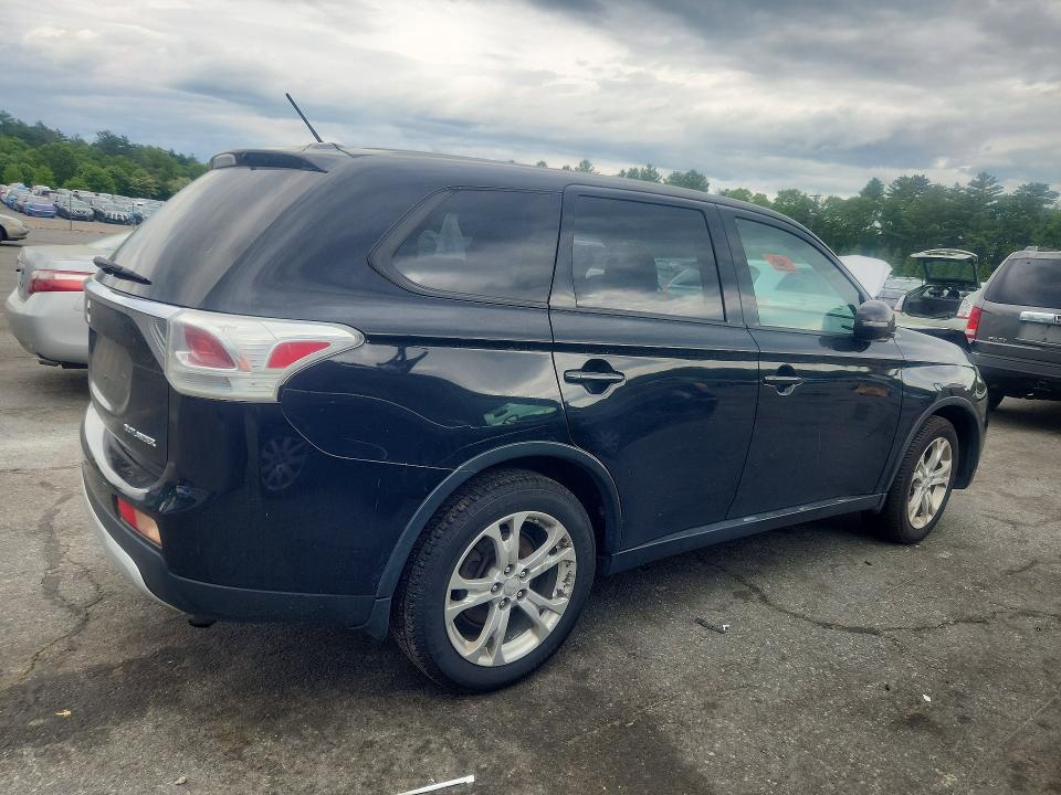 Продажа на аукционе авто 2015 Mitsubishi Outlander, vin: JA4AZ3A38FZ000749, номер лота: 55219926