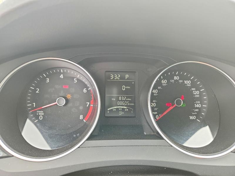 2015 Volkswagen Jetta მანქანა იყიდება აუქციონზე, vin: 3VWD17AJ6FM418712, აუქციონის ნომერი: 53961716