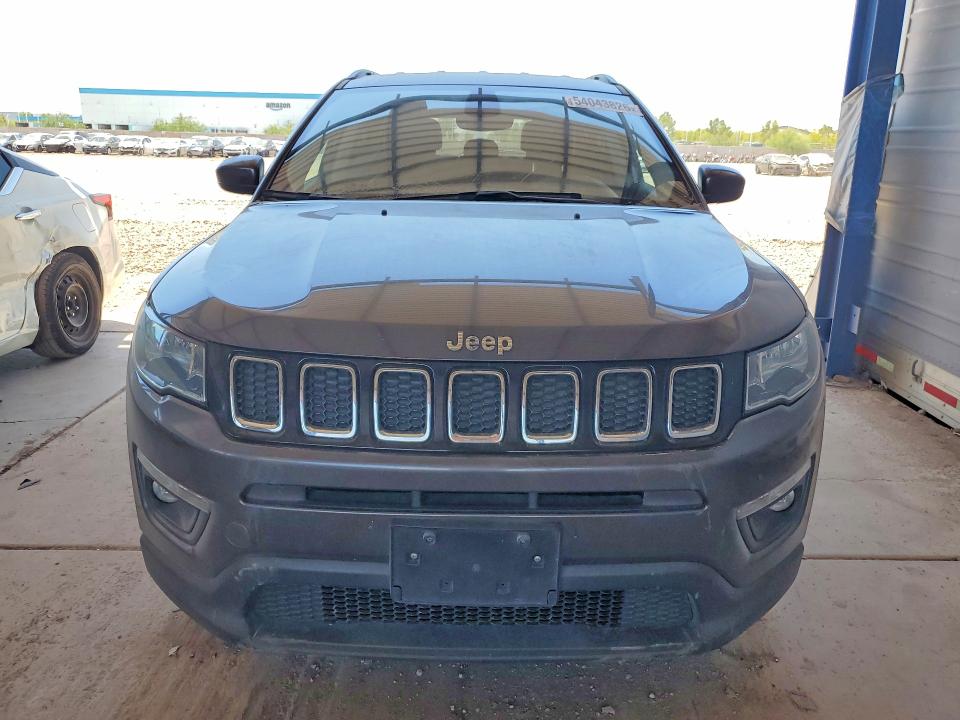 54043826 :رقم المزاد ، 3C4NJDBB6MT598158 vin ، 2021 Jeep Compass مزاد بيع