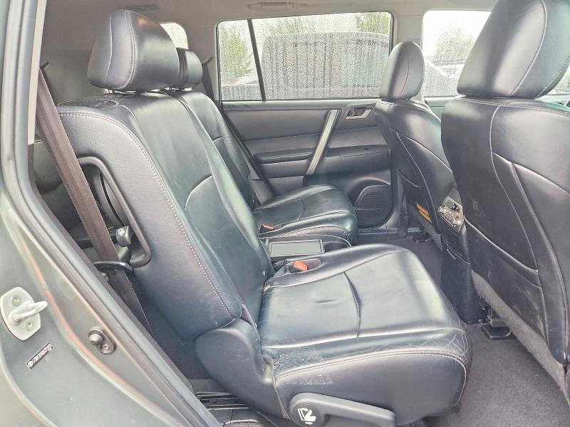 2013 Toyota Highlander მანქანა იყიდება აუქციონზე, vin: 5TDBK3EH0DS273249, აუქციონის ნომერი: 55380946