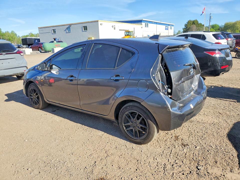 2015 Toyota Prius C მანქანა იყიდება აუქციონზე, vin: JTDKDTB39F1582396, აუქციონის ნომერი: 53790656