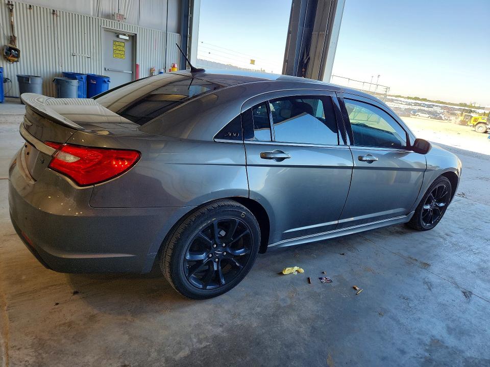 Продаж на аукціоні авто 2013 Chrysler 200, vin: 1C3CCBCG2DN719577, номер лоту: 52051626