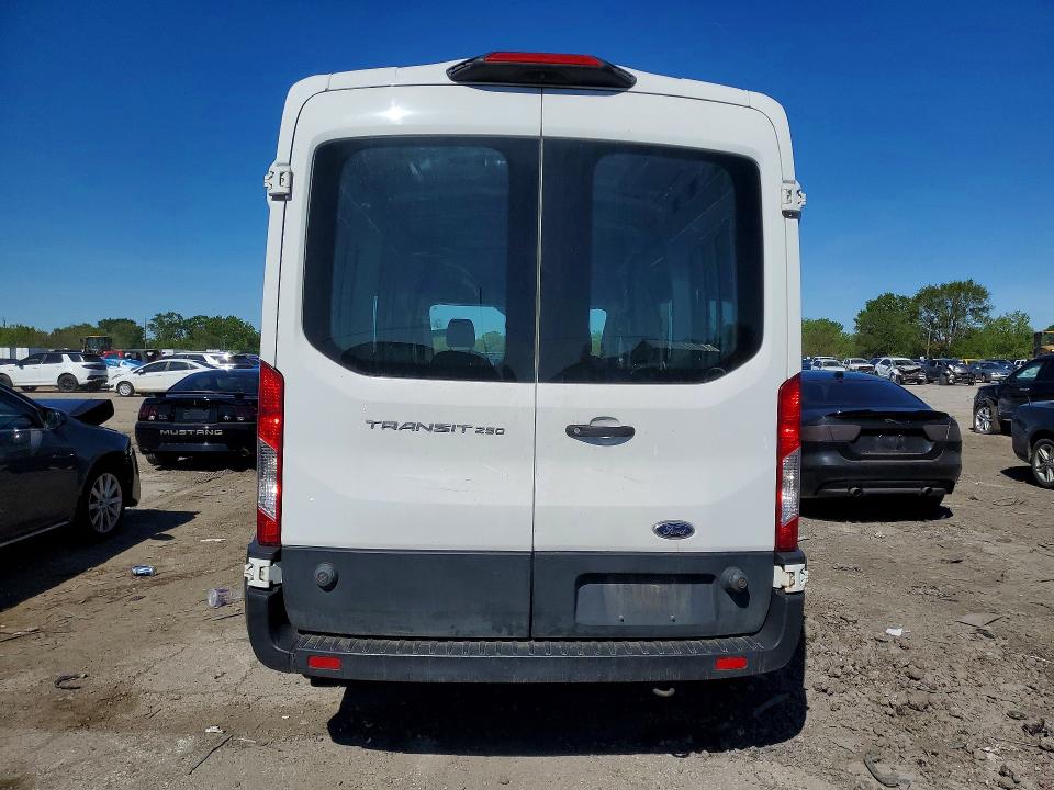 Продажа на аукционе авто 2019 Ford Transit, vin: 1FTYR2CM6KKB64640, номер лота: 53198056