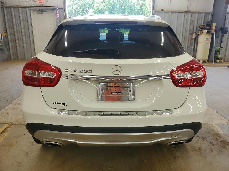 2015 Mercedes-benz Gla მანქანა იყიდება აუქციონზე, vin: WDCTG4EB8FJ165155, აუქციონის ნომერი: 52298816