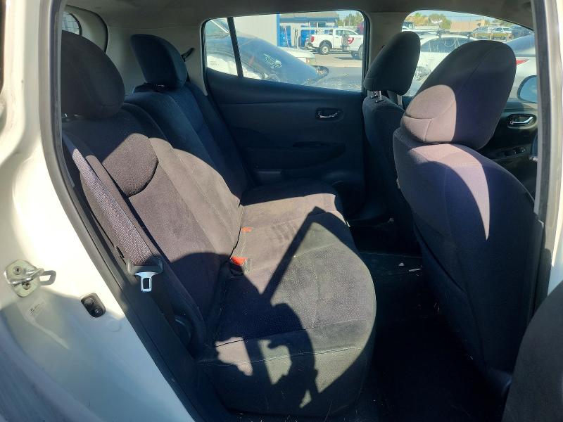 53986666 :رقم المزاد ، 1N4AZ0CPXFC326470 vin ، 2015 Nissan Leaf مزاد بيع
