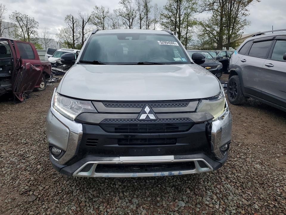 52994086 :رقم المزاد ، JA4AZ3A30LZ030873 vin ، 2020 Mitsubishi Outlander مزاد بيع