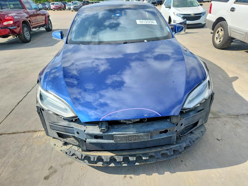2016 Tesla Model S მანქანა იყიდება აუქციონზე, vin: 5YJSA1E17GF157985, აუქციონის ნომერი: 54135296