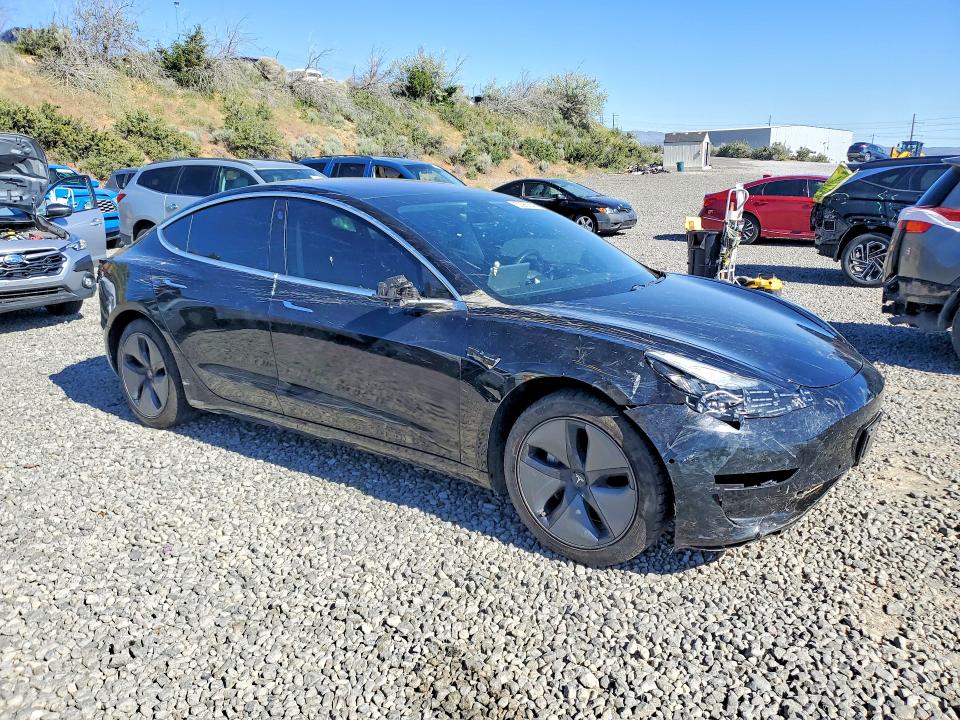 52963546 :رقم المزاد ، 5YJ3E1EA3KF306118 vin ، 2019 Tesla Model 3 مزاد بيع