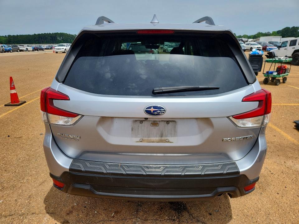53005346 :رقم المزاد ، JF2SKAJC6MH494892 vin ، 2021 Subaru Forester مزاد بيع