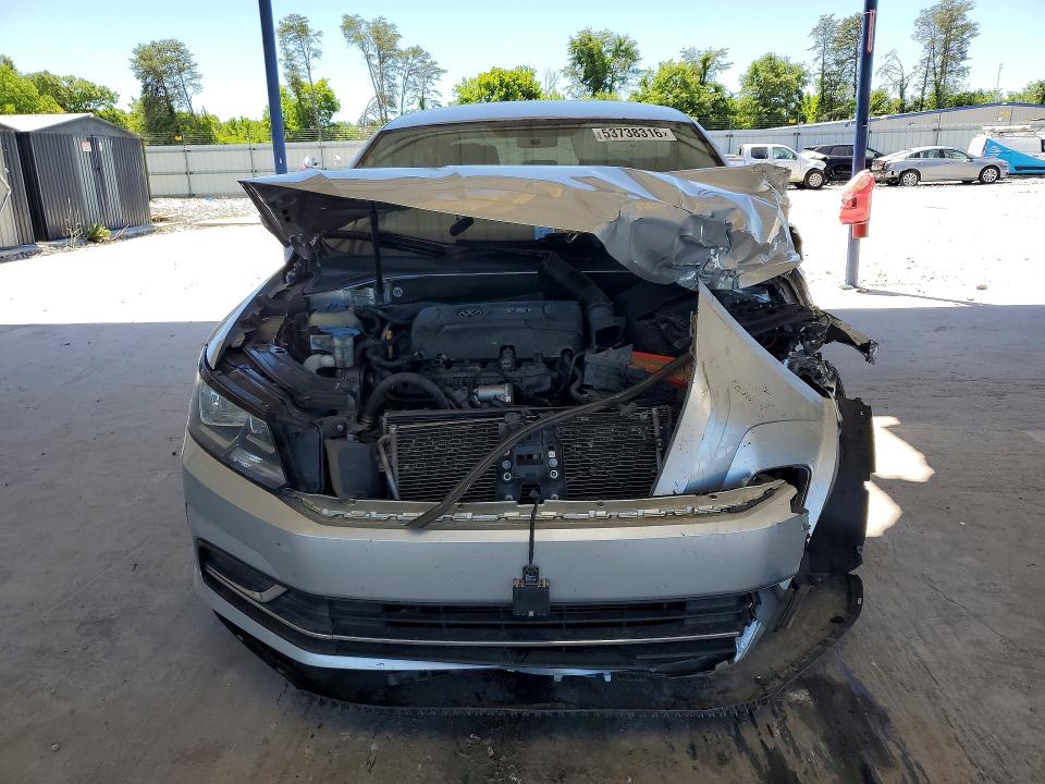 Продажа на аукционе авто 2017 Volkswagen Passat, vin: 1VWAT7A38HC042632, номер лота: 53738316