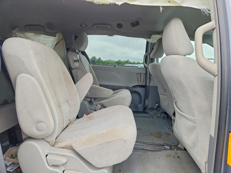 Продажа на аукционе авто 2013 Toyota Sienna, vin: 5TDKK3DCXDS390973, номер лота: 53260496
