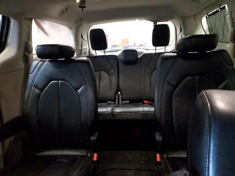 54886276 :رقم المزاد ، 2C4RC1BG7HR560727 vin ، 2017 Chrysler Pacifica مزاد بيع