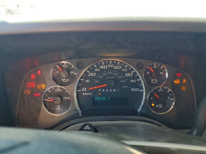 54087806 :رقم المزاد ، 1GCZGTCG3B1145205 vin ، 2011 Chev Express G3500 مزاد بيع