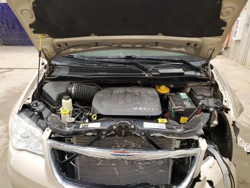52347746 :رقم المزاد ، 2C4RC1CG4ER233969 vin ، 2014 Chrysler Town & Country مزاد بيع