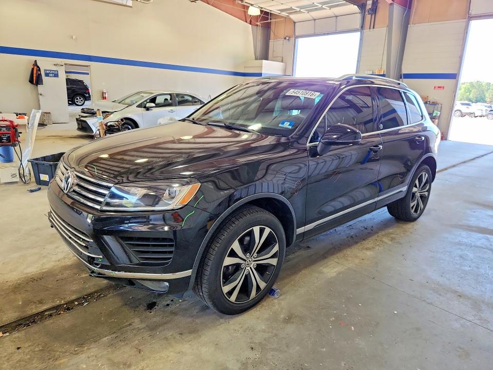 Aukcja sprzedaży 2017 Volkswagen Touareg, vin: WVGRF7BPXHD006039, numer aukcji: 54510916