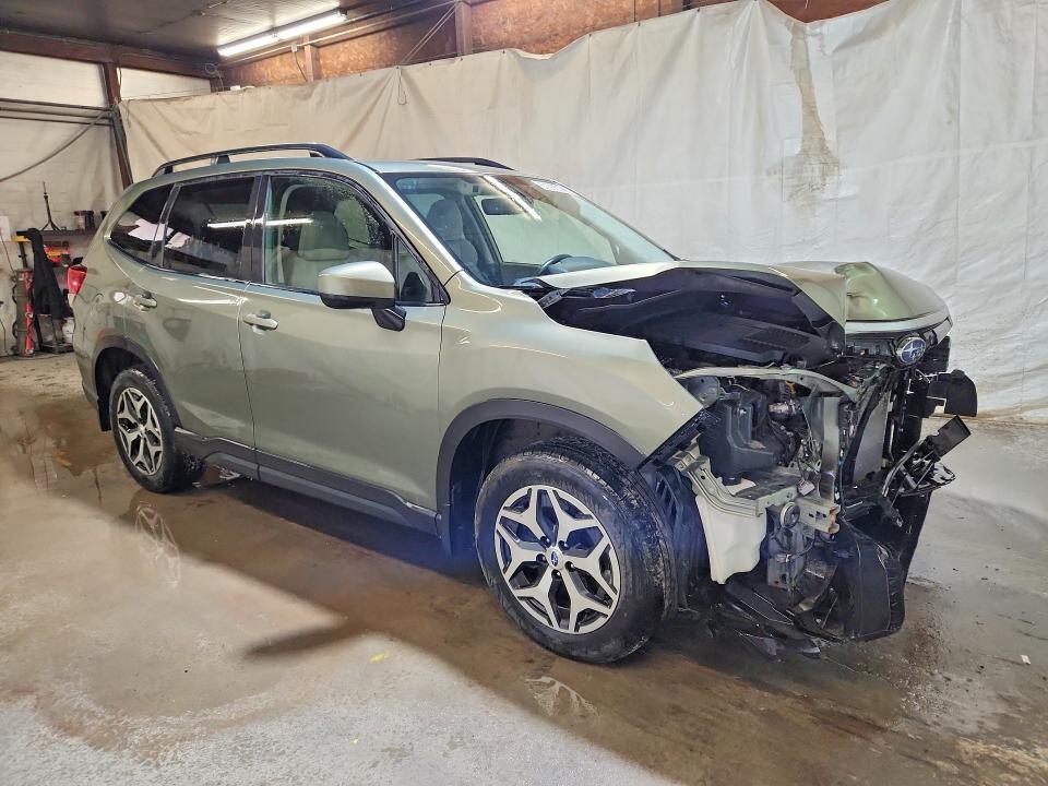 2021 Subaru Forester მანქანა იყიდება აუქციონზე, vin: JF2SKAFC8MH481456, აუქციონის ნომერი: 51365166