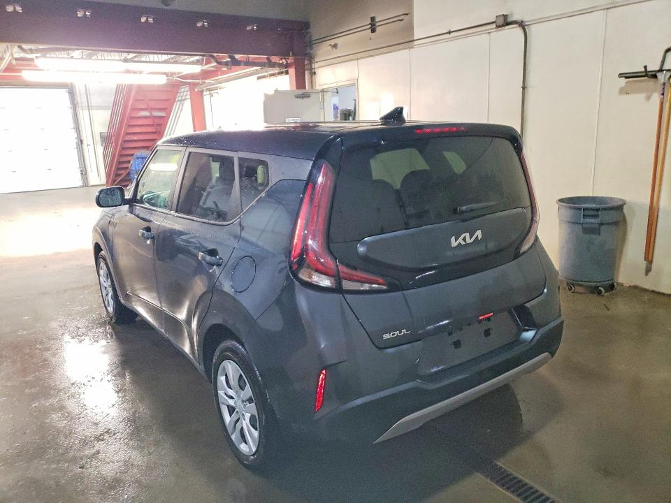 2025 Kia Soul მანქანა იყიდება აუქციონზე, vin: KNDJ23AU7S7273870, აუქციონის ნომერი: 52238626