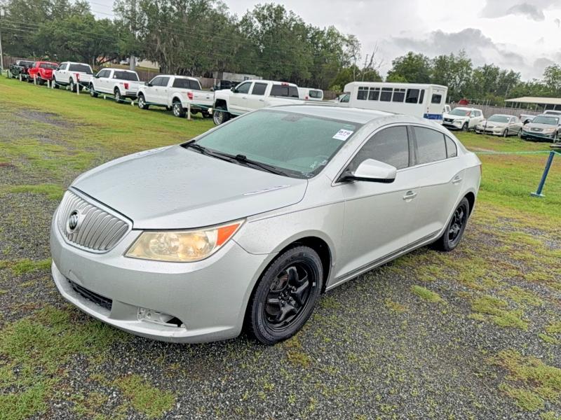 2010 Buick Lacrosse მანქანა იყიდება აუქციონზე, vin: 1G4GB5EG1AF172818, აუქციონის ნომერი: 53582006