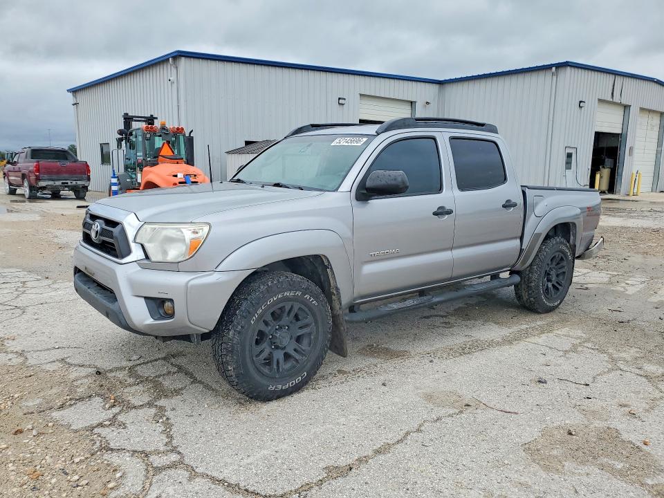 52145696 :رقم المزاد ، 5TFJU4GN5FX079134 vin ، 2015 Toyota Tacoma مزاد بيع