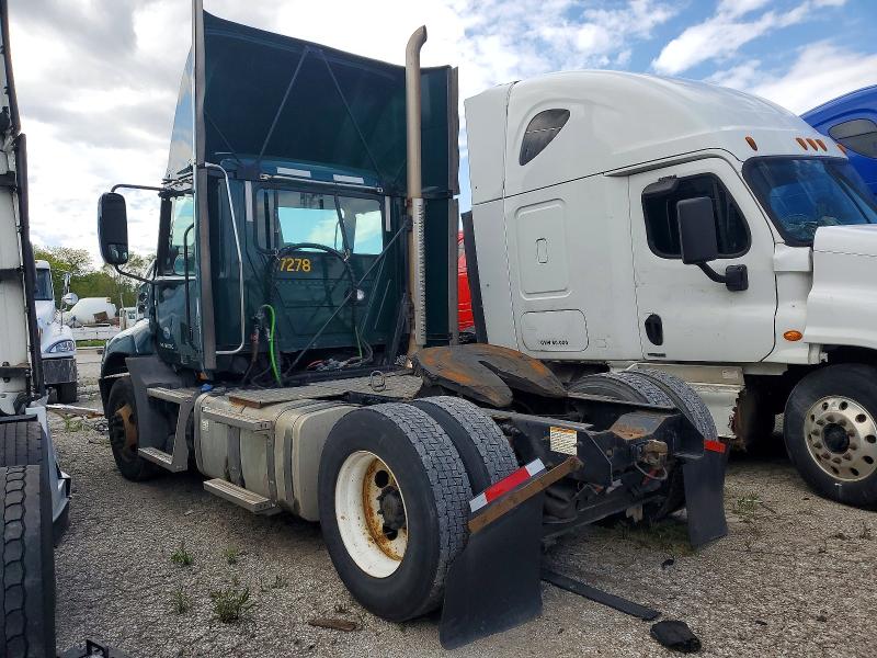 52595196 :رقم المزاد ، 1M1AW01X1JM010609 vin ، 2018 Mack 600 مزاد بيع