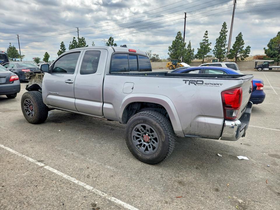 2018 Toyota Tacoma მანქანა იყიდება აუქციონზე, vin: 5TFRZ5CN4JX066836, აუქციონის ნომერი: 55407116