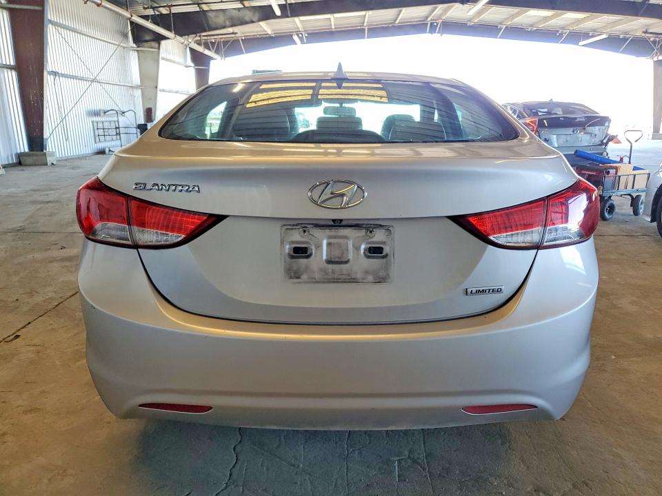 2013 Hyundai Elantra მანქანა იყიდება აუქციონზე, vin: KMHDH4AE1DU552922, აუქციონის ნომერი: 53991886