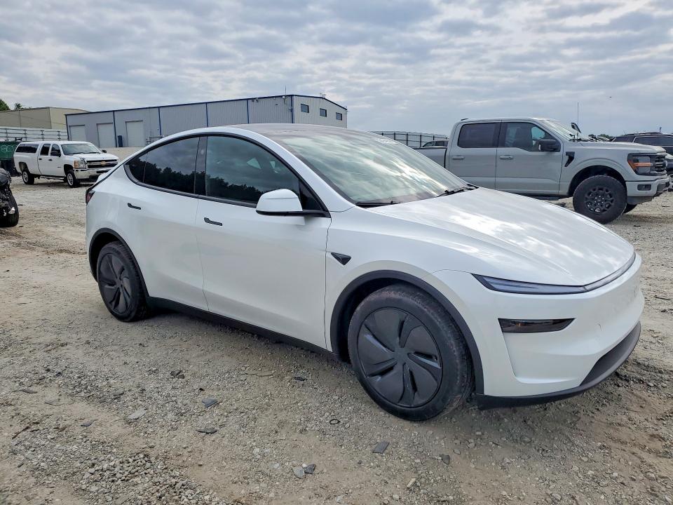 Auction sale of the 2026 Tesla Model Y, vin: 7SAYGDEE5TA671101, lot number: 52494056