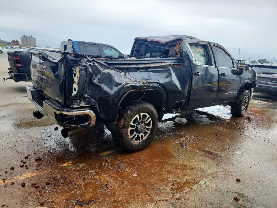 52731096 :رقم المزاد ، 1GT4UMEY6SF102866 vin ، 2025 Gmc Sierra مزاد بيع
