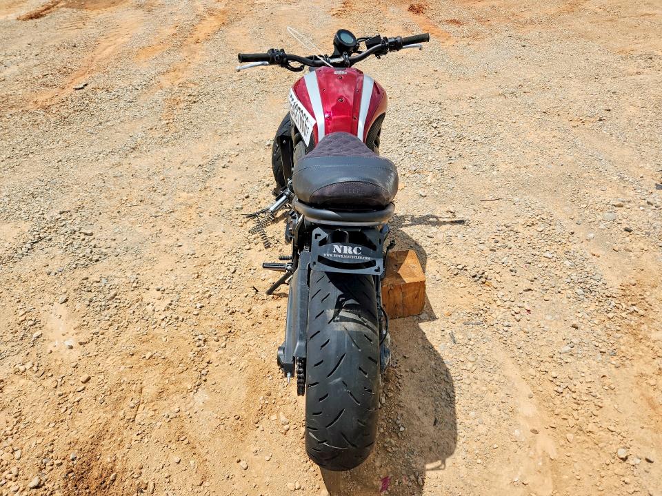 2018 Yamaha Xsr700 მანქანა იყიდება აუქციონზე, vin: JYARM21E2JA000137, აუქციონის ნომერი: 55427066