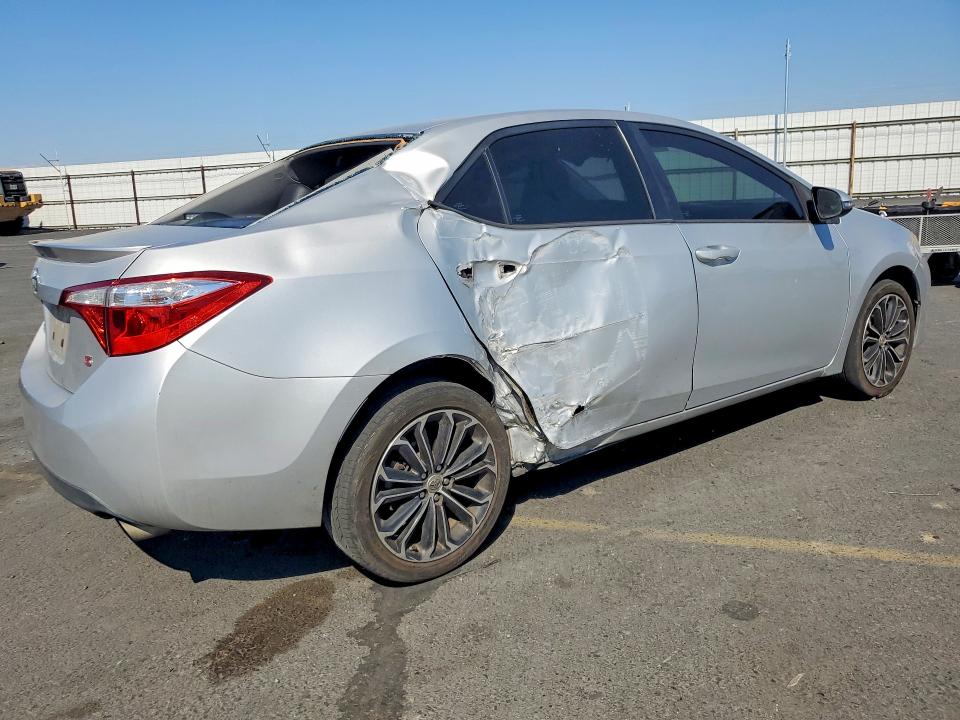 52260686 :رقم المزاد ، 5YFBURHE0GP376313 vin ، 2016 Toyota Corolla مزاد بيع
