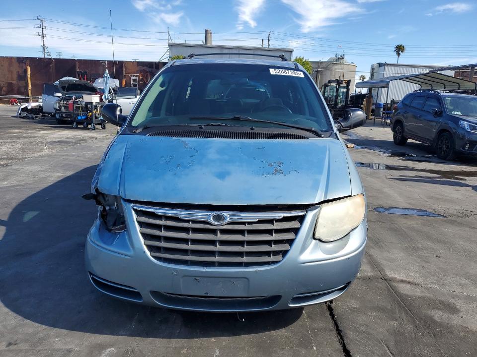 52087386 :رقم المزاد ، 2C4GP54L35R417492 vin ، 2005 Chrysler Town & Country مزاد بيع