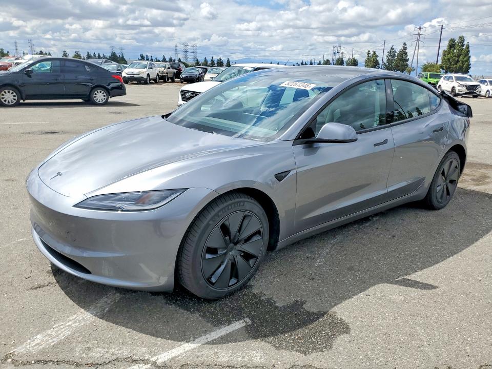 Auction sale of the 2026 Tesla Model 3, vin: 5YJ3E1EA3TF143018, lot number: 52261346