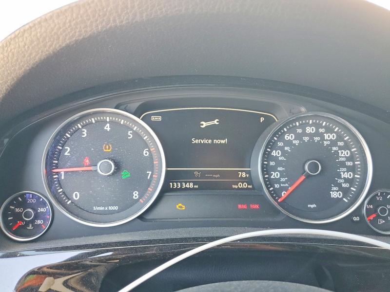 53168596 :رقم المزاد ، WVGRF7BP5HD006885 vin ، 2017 Volkswagen Touareg مزاد بيع