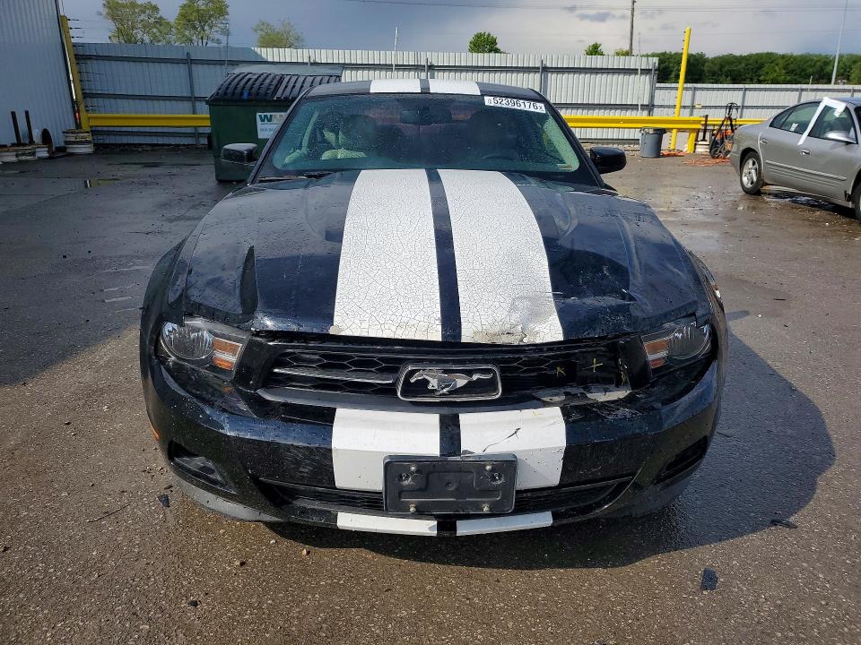52396176 :رقم المزاد ، 1ZVBP8AM1B5169578 vin ، 2011 Ford Mustang مزاد بيع