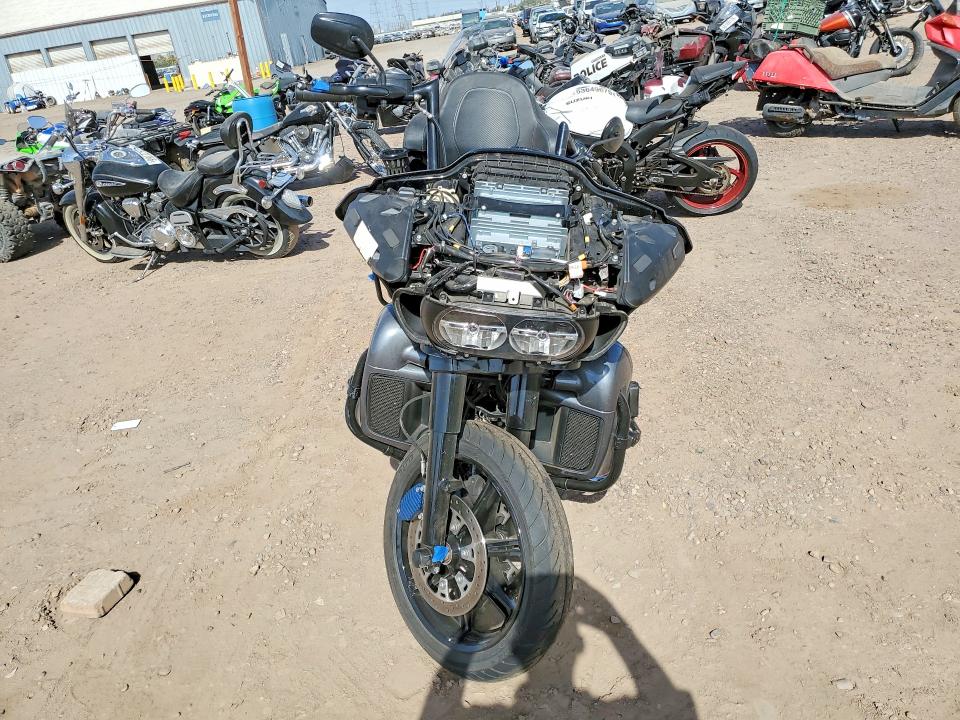 2021 Harley-davidson Fltrk მანქანა იყიდება აუქციონზე, vin: 1HD1KZF1XMB663992, აუქციონის ნომერი: 52942586
