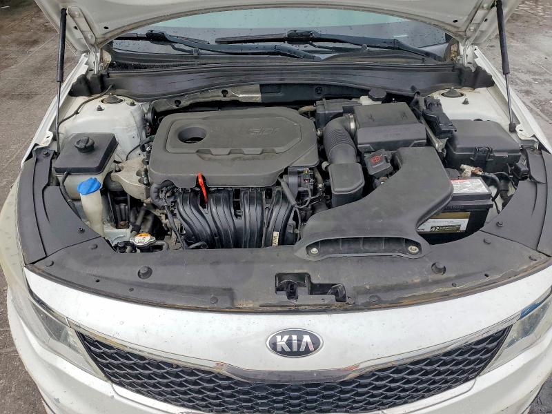 2017 Kia Optima მანქანა იყიდება აუქციონზე, vin: 5XXGT4L39HG146362, აუქციონის ნომერი: 54817816
