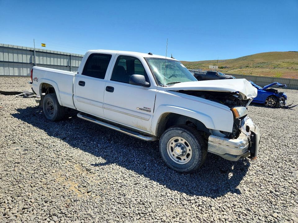 2005 Chevrolet Silverado მანქანა იყიდება აუქციონზე, vin: 1GCHK232X5F900415, აუქციონის ნომერი: 53398336
