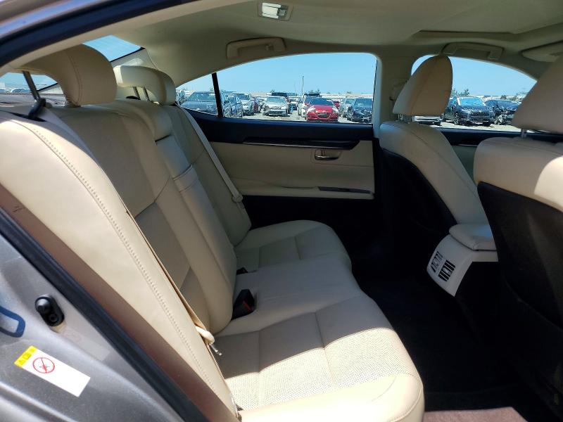 52733366 :رقم المزاد ، 58ABK1GG8HU059625 vin ، 2017 Lexus Es مزاد بيع