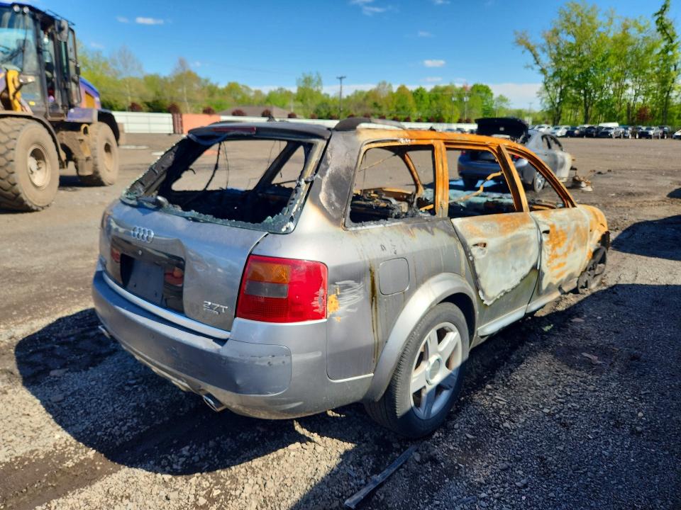 2005 Audi Allroad მანქანა იყიდება აუქციონზე, vin: WA1YD64B55N013157, აუქციონის ნომერი: 53068406