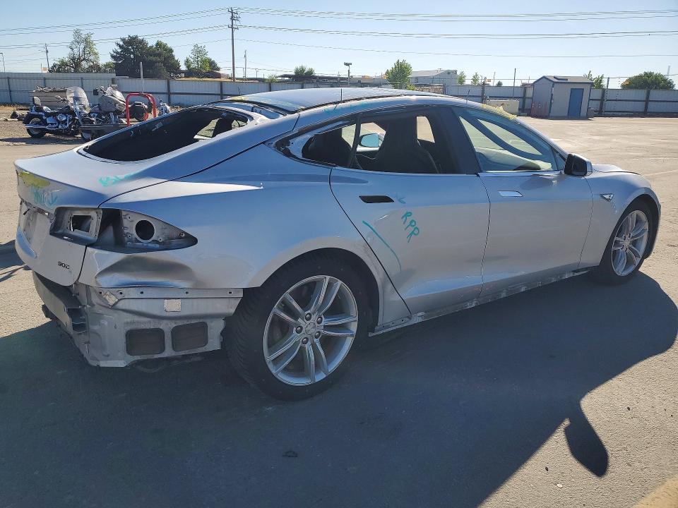 Продажа на аукционе авто 2016 Tesla Model S, vin: 5YJSA1E24GF123723, номер лота: 50884866