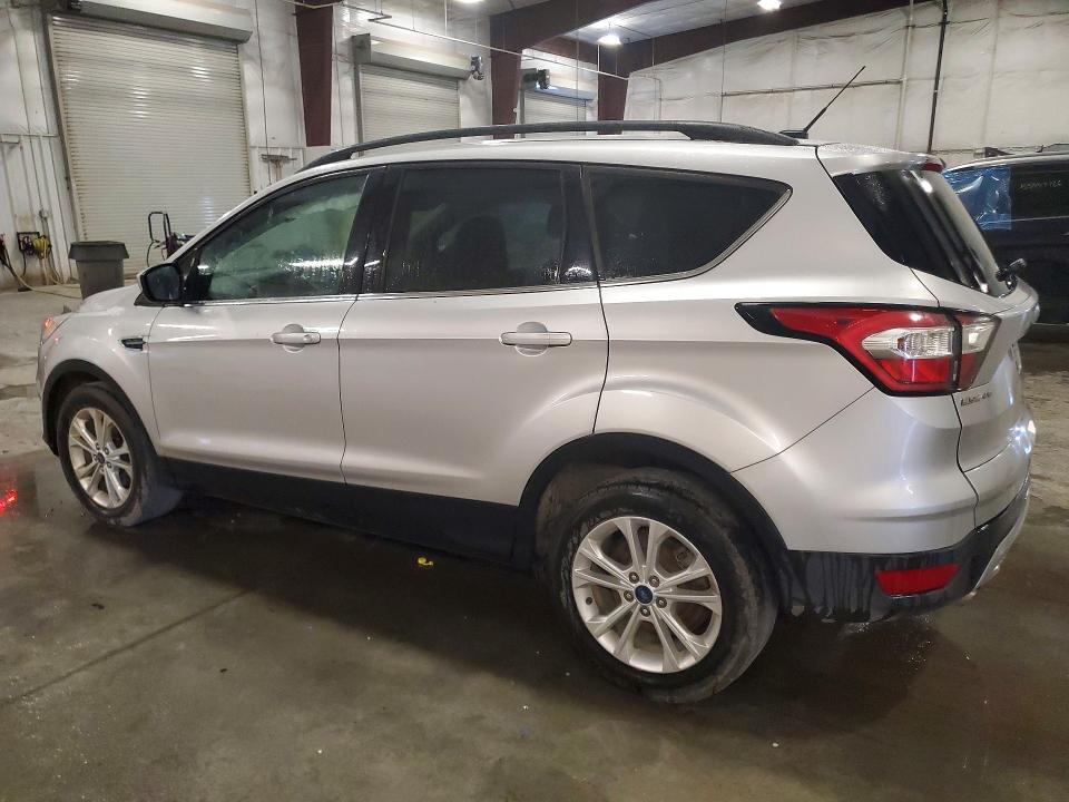 Продажа на аукционе авто 2017 Ford Escape, vin: 1FMCU0GD7HUC37952, номер лота: 54696586